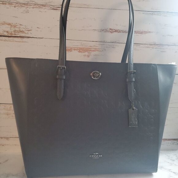 Coach RETAIL Signature C embossed turnlock tote In Midnight With Silver Hardware - Picture 7 of 11